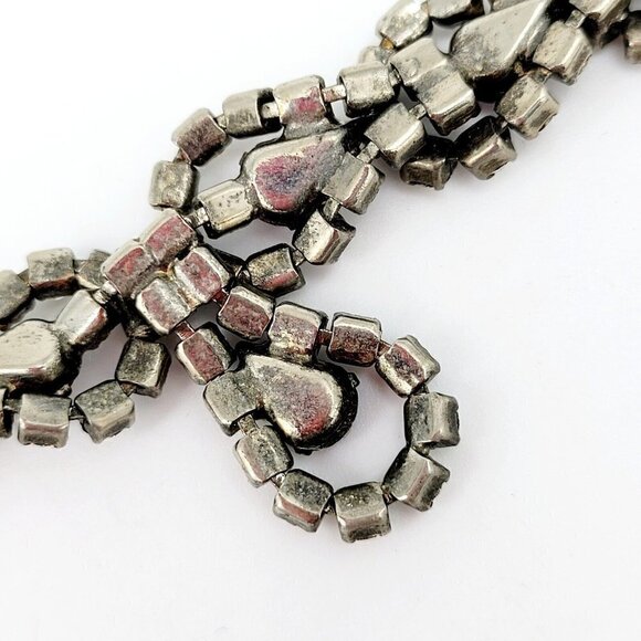 Vintage Deep Red & Clear Rhinestone Choker Necklace Teardrop Silver Tone 15" - Picture 7 of 9